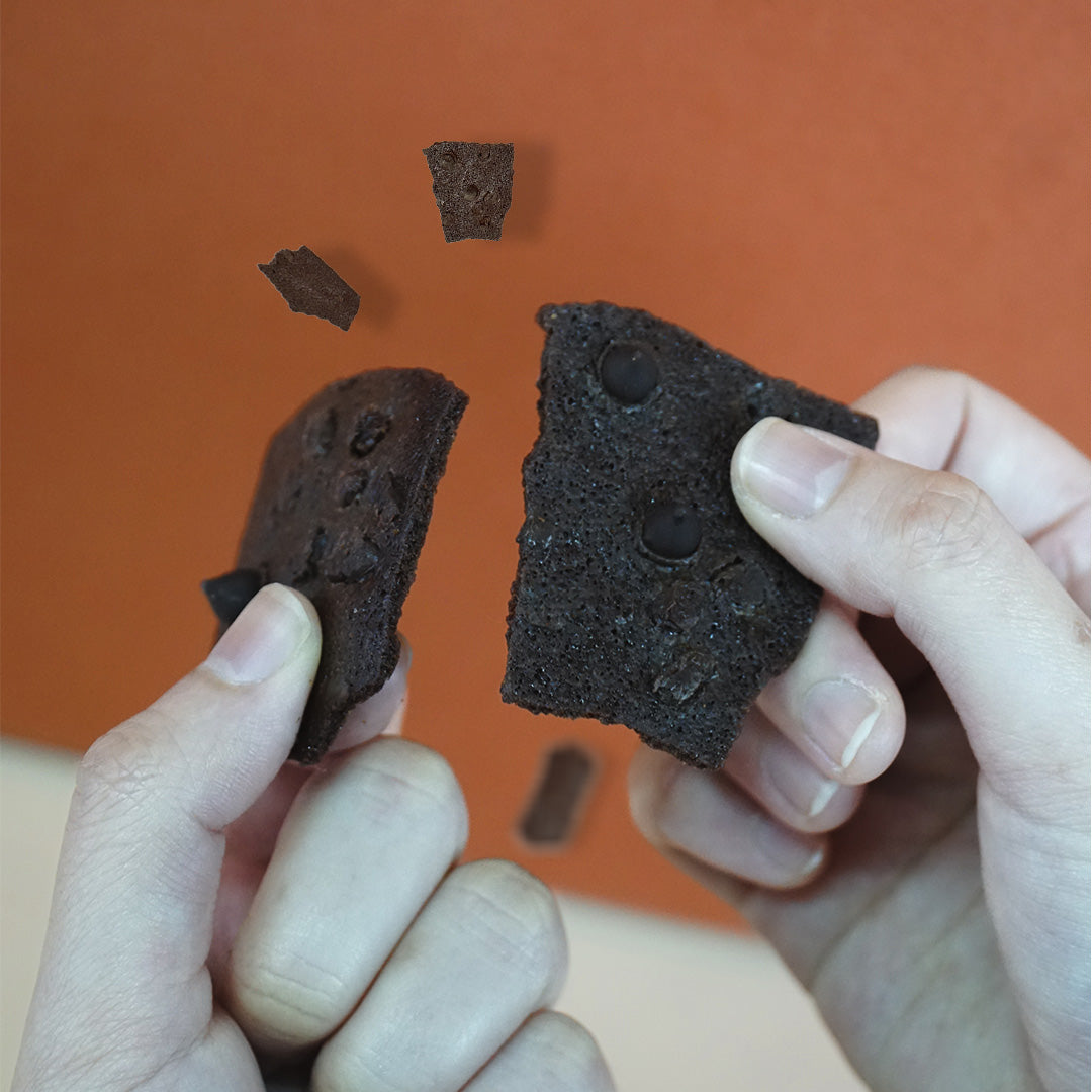 Bronys Brownie Crisps - Chocolate Chip Flavour