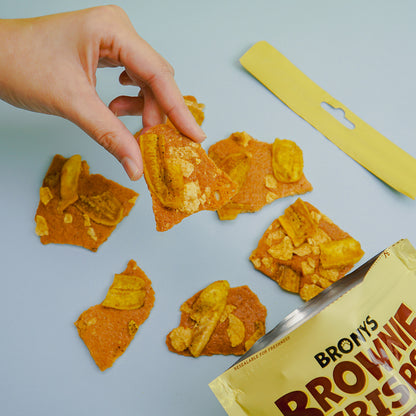 Bronys Brownie Crisps - Banana Fritter Flavour